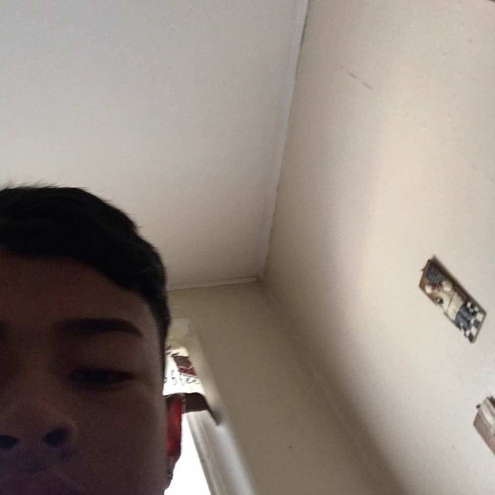 Meet your Posher, Carlos